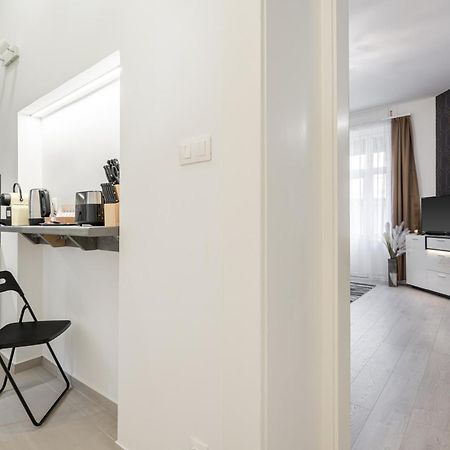 Dorsett Heights Apartment Budapeste Exterior foto