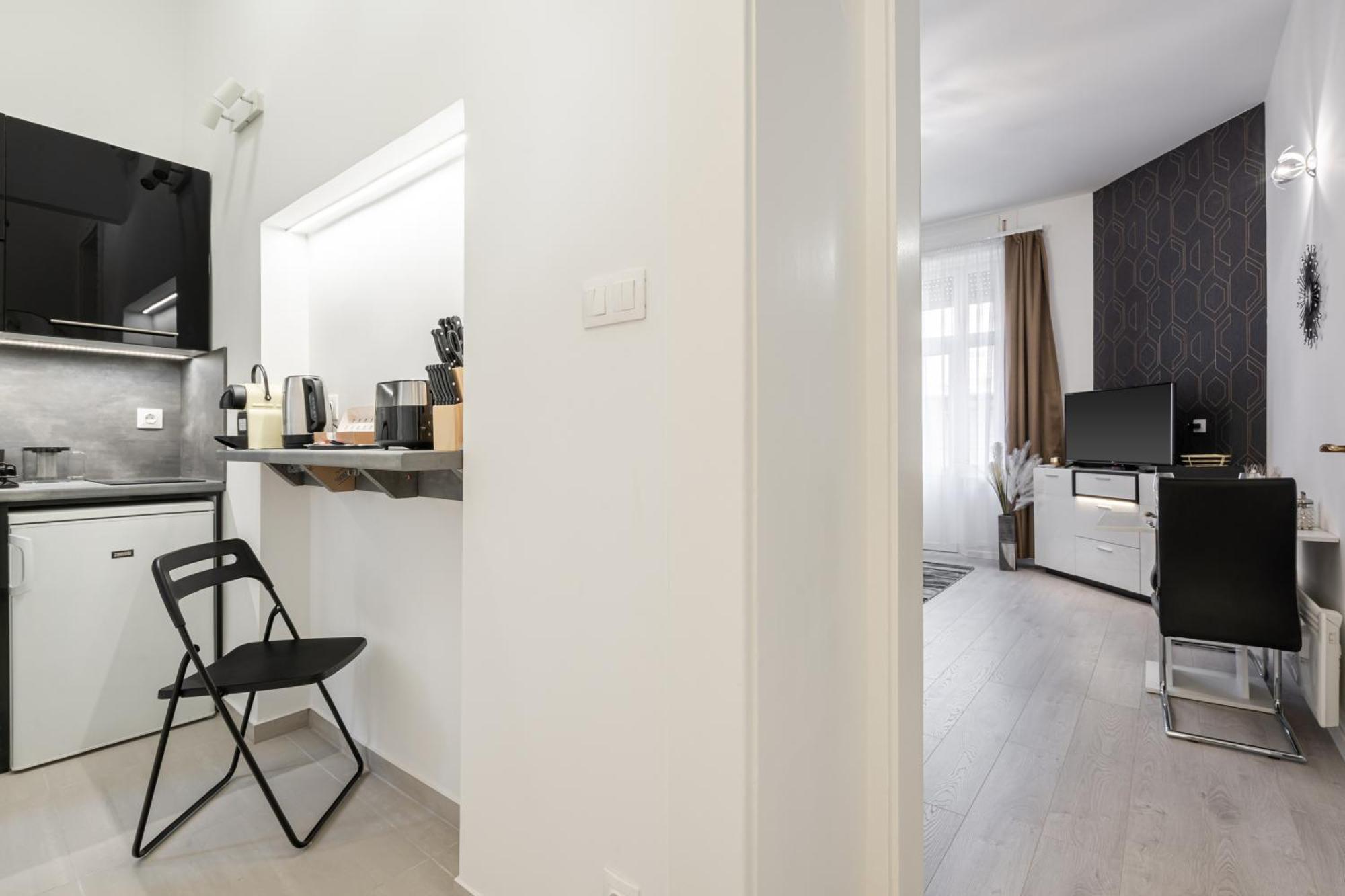 Dorsett Heights Apartment Budapeste Exterior foto