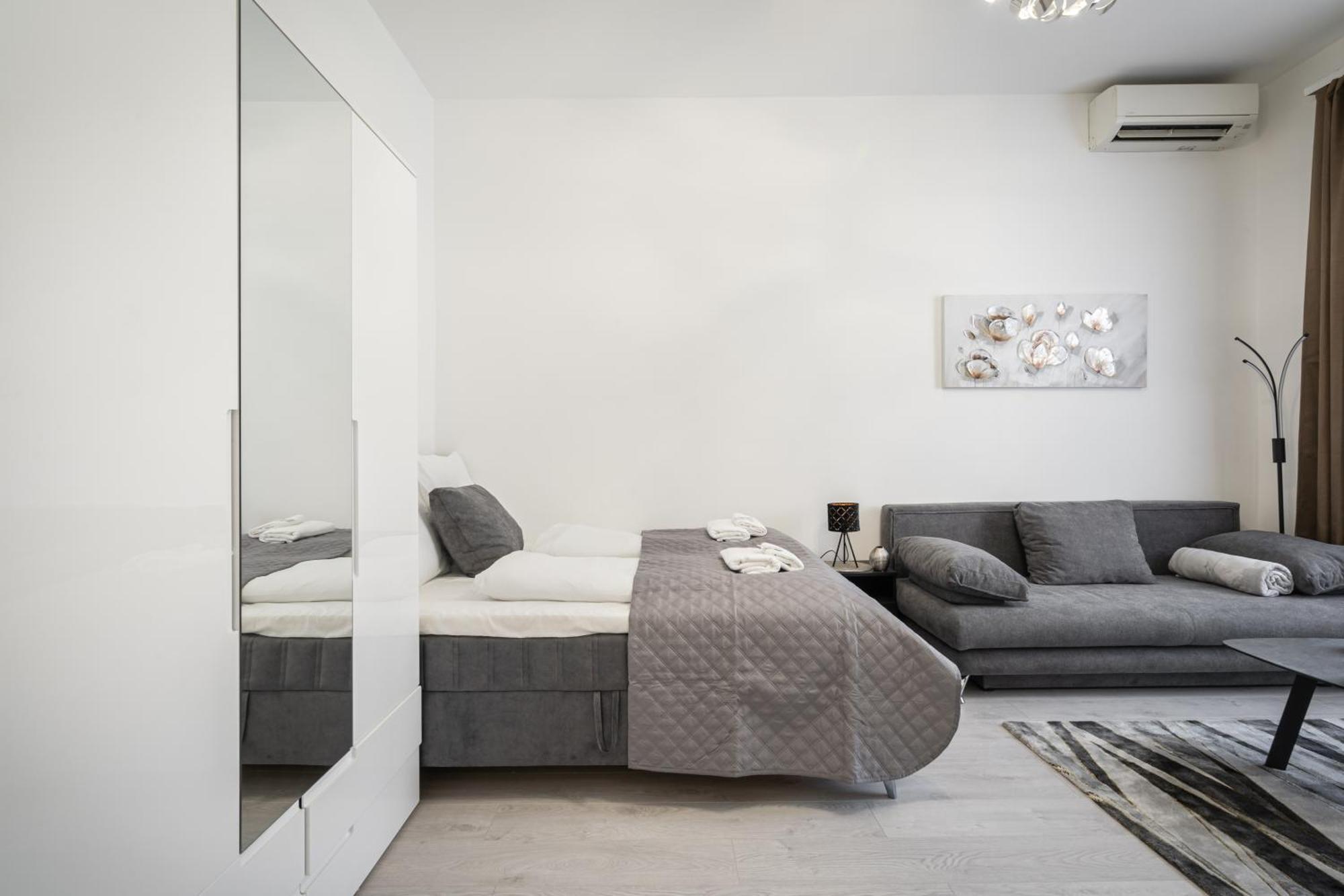 Dorsett Heights Apartment Budapeste Exterior foto